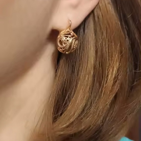 585 Rose Gold Color Vintage Ball Earrings Lace Gold earrings - Picture 4 of 5